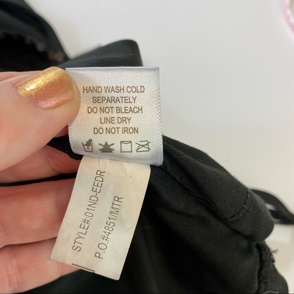 Material Girl Sequin Camisole Cami Black Matte Small Y2K Stretch Tank Top Crop - Picture 4 of 9